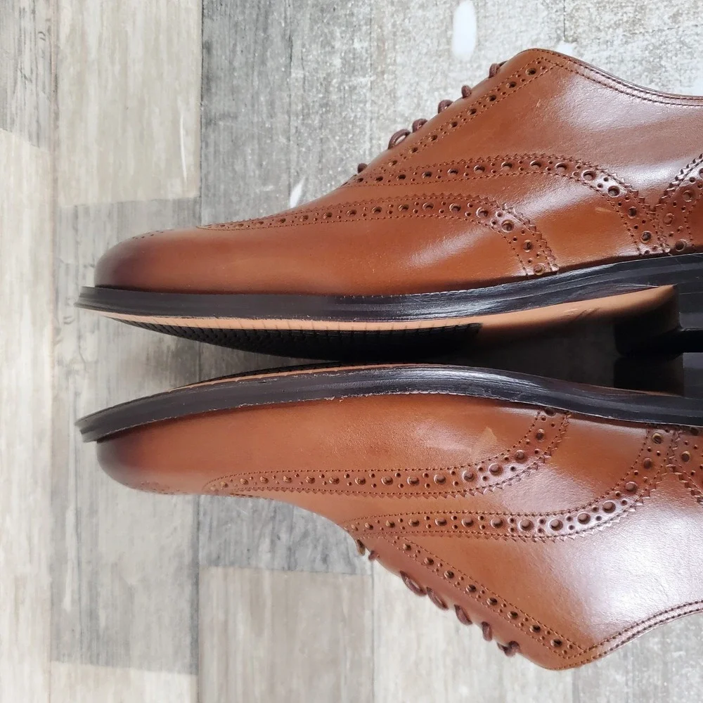 Cole Haan Wingtip Brogue Oxford Shoes Sz 9.5 Brown‎ Lace Up Low Top Almond Toe